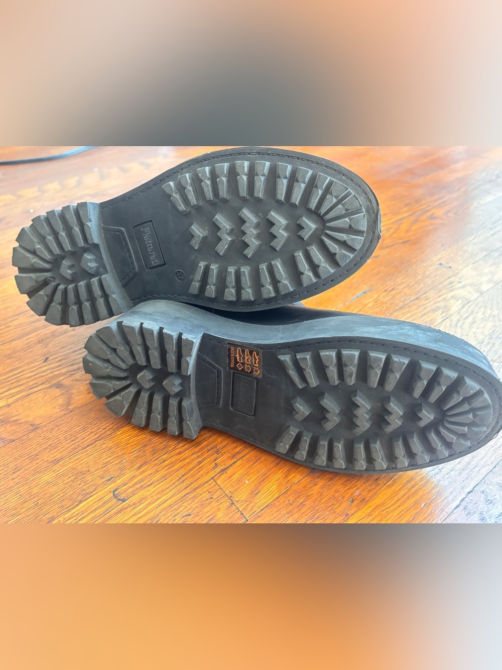 Flattered "Alma" Leather Boots - Picture 4 of 10